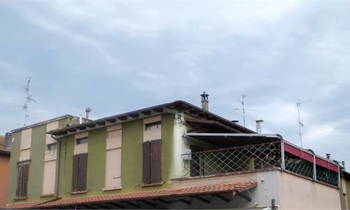 APPARTAMENTO CON INGRESSO INDIPENDENTE A GARGALLO 