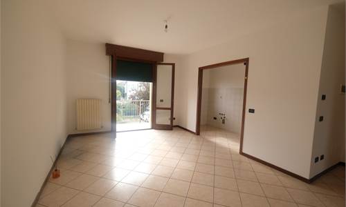 AFFITTASI APPARTAMENTO ROVERETO  SULLA SECCHIA