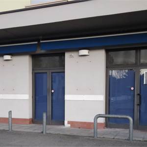 Negozio In Affitto a Carpi